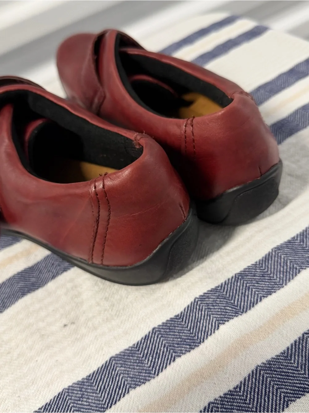 Clarks Artisan Red Leather Mary Jane Comfort Shoes Women’s 9.5M